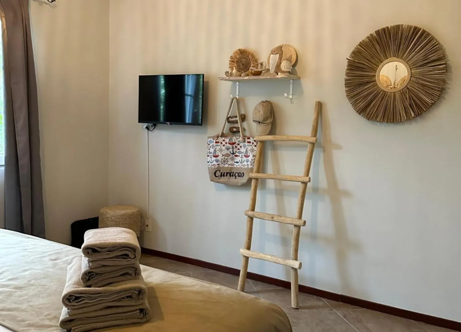Penthouse Tropicana 6 Persons Gated Penthouse With Pool Jan Thiel Apartment