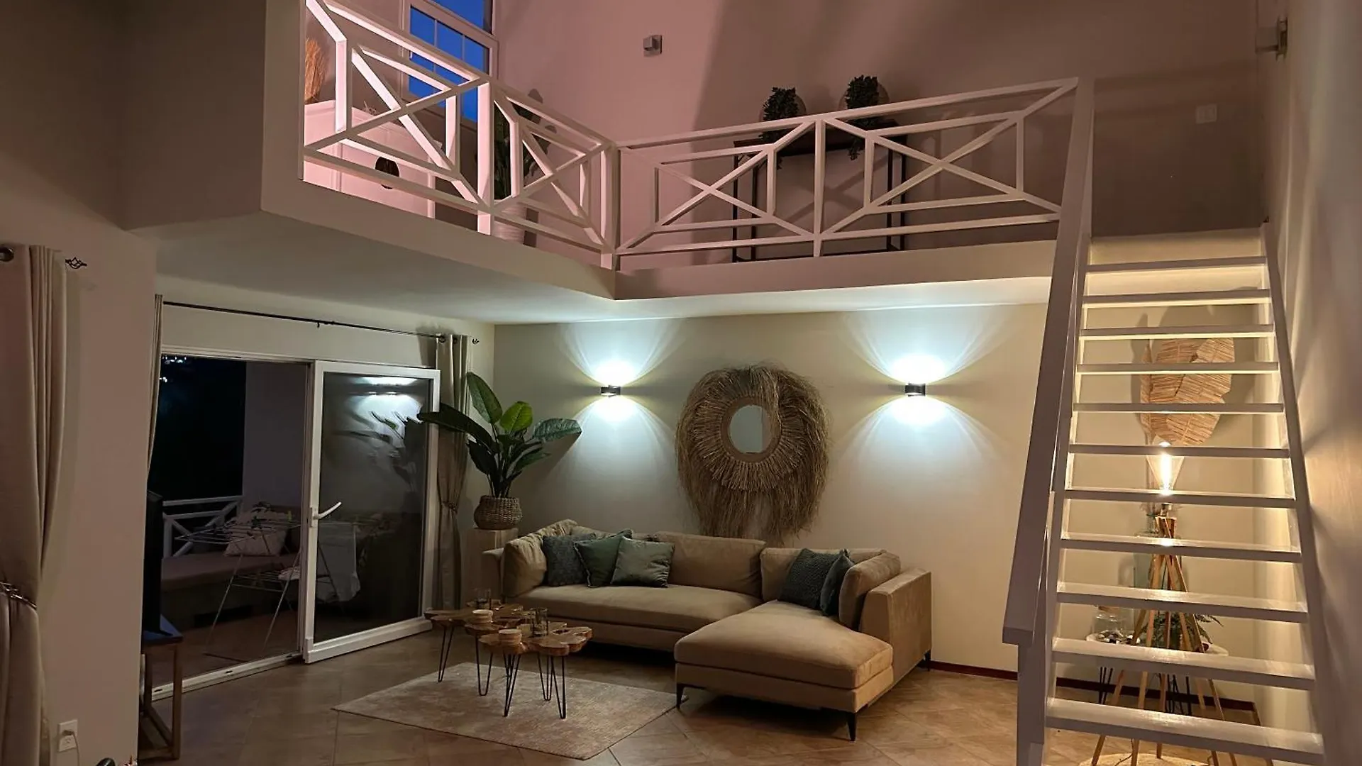 Apartment Penthouse Tropicana 6 Persons Gated Penthouse With Pool Jan Thiel
