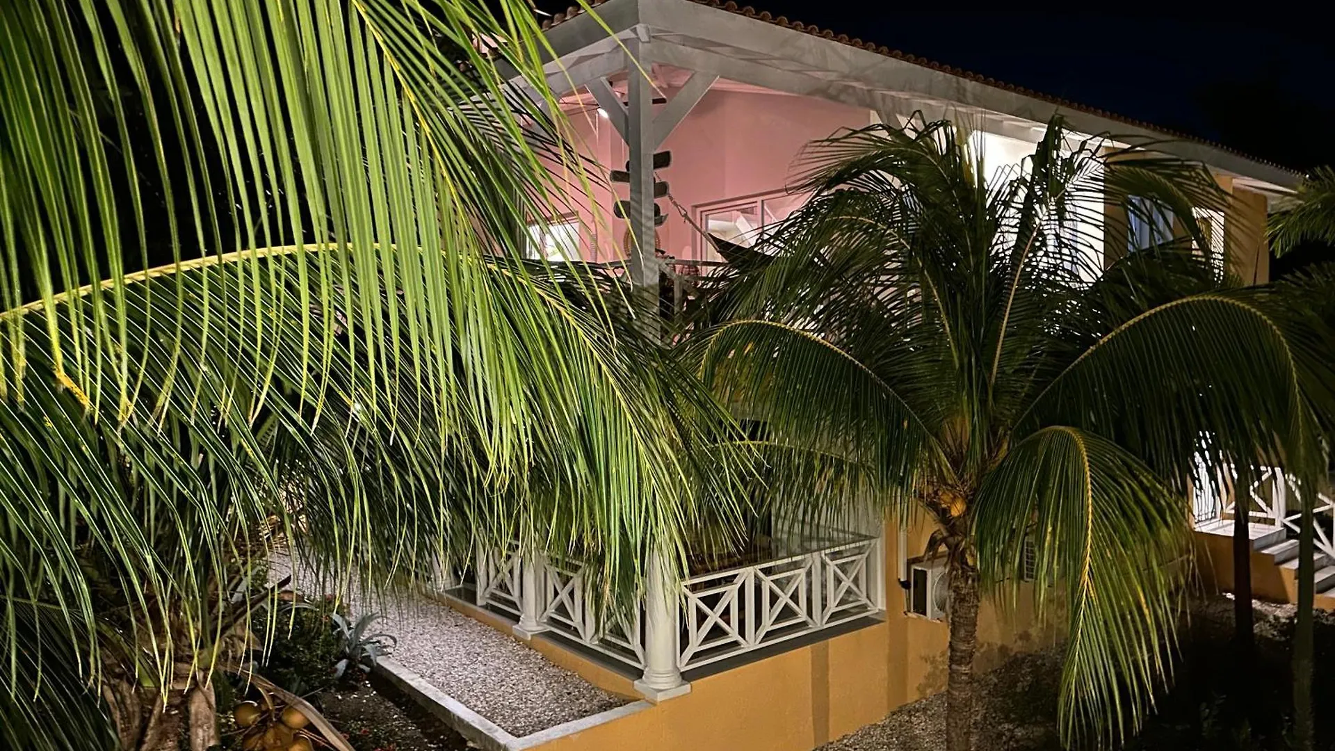 Penthouse Tropicana 6 Persons Gated Penthouse With Pool Jan Thiel